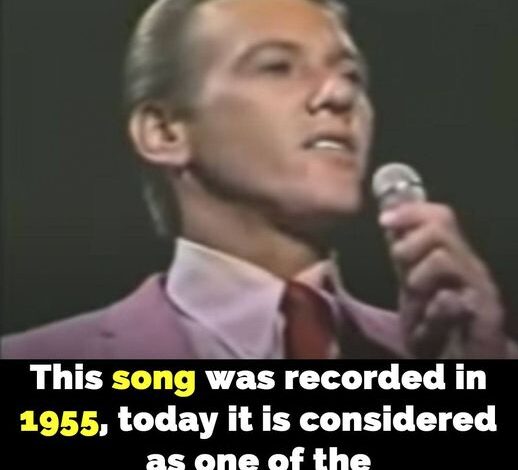 This song was recorded in 1955, today it is considered as one of the best songs ever!