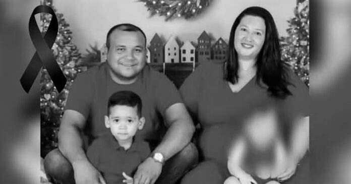 Father, mother and son are found dead in a car in a river, they were with their m…See more