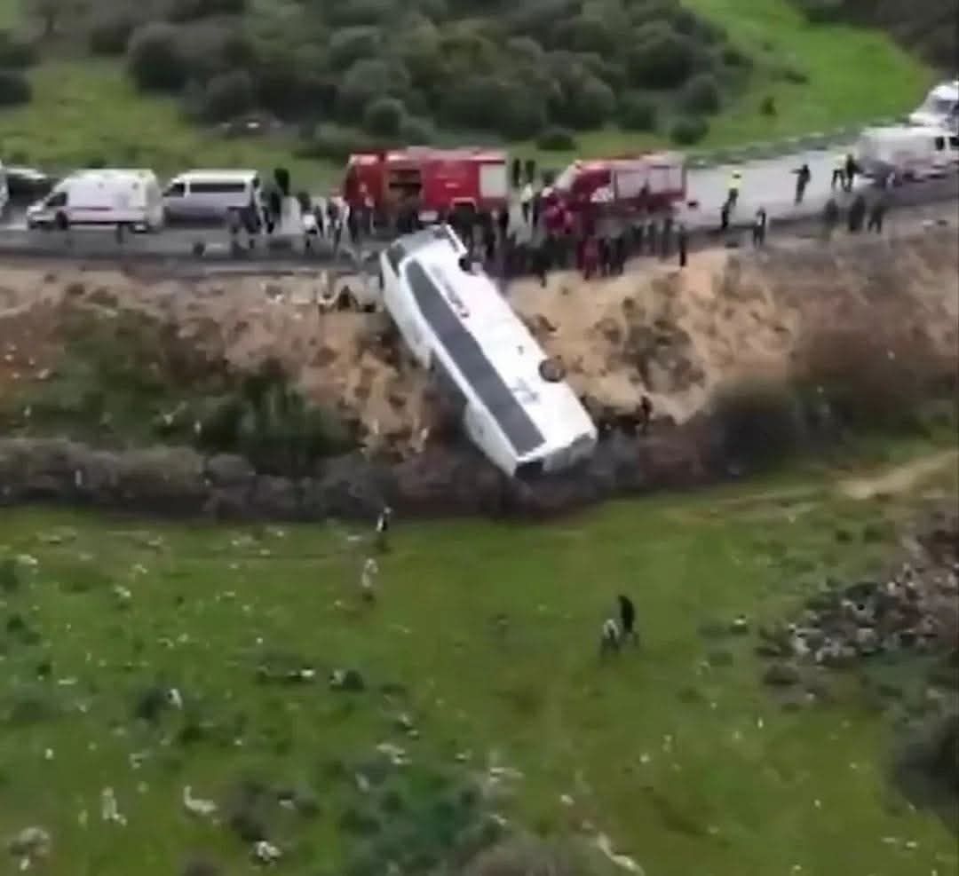 MASSIVE ACCIDENT Just happened 33 people …