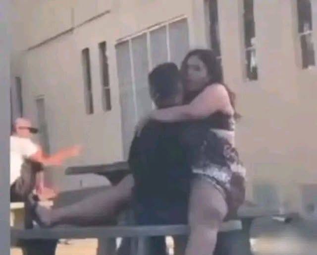 This woman was caught having se…See more